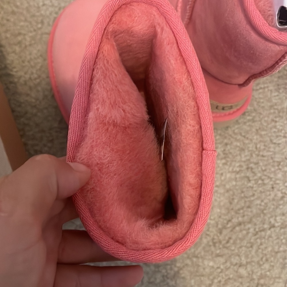 Cute pink brand new Ugg boots​​​​​​ - Picture 5 of 11